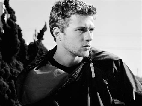 hollywood stars ryan phillippe profile and pictrues