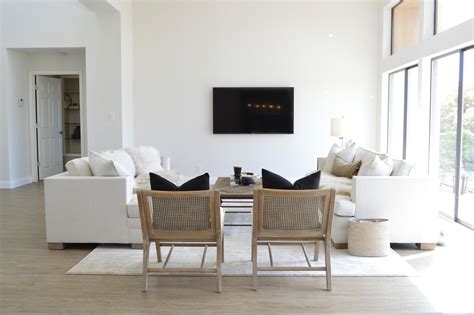 minimal living room aedriel moxley