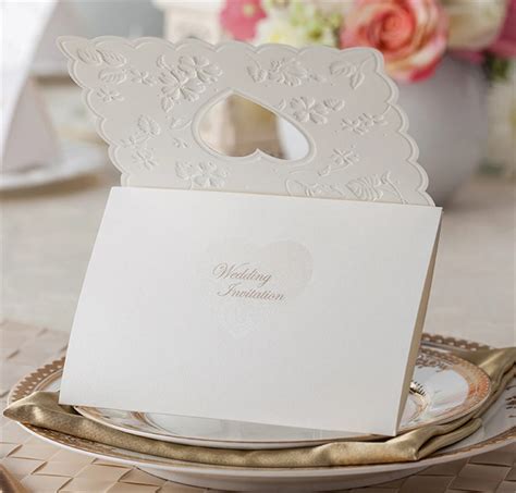 pcs print flower  leaf folding wedding invitation card white color