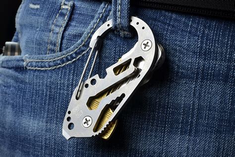 keybiner carabiner keychain multi tool hiconsumption