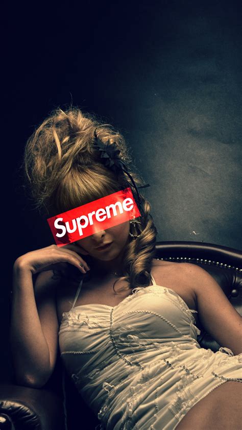 Download Babe Supreme 1080 X 1920 Wallpapers 4776617