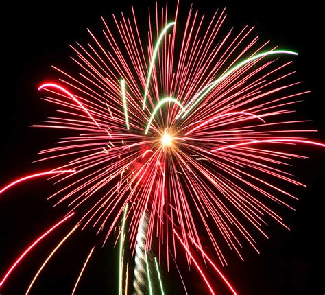 lynns  bit  trivia blast    fireworks  ramiccio