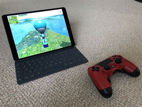 play fortnite mobile   game controller