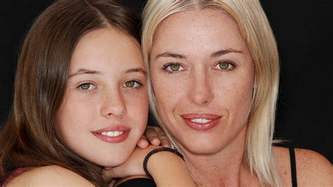 How Can I Help My Teen Daughter Fight Her Acne