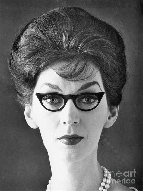 Woman Wearing Glasses Without Sides By Bettmann
