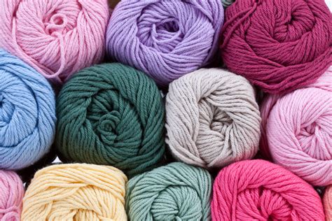 choosing   yarn  crochet