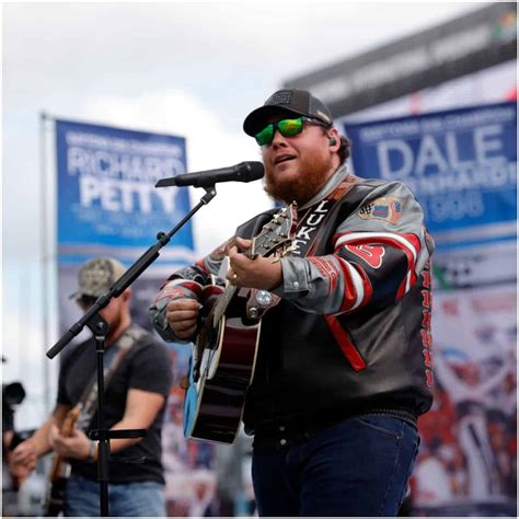 luke combs net worth wife famous people today