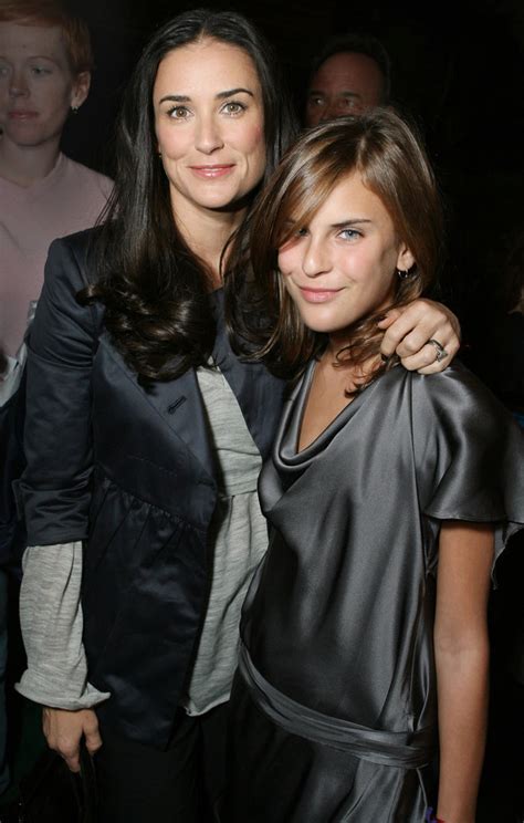 demi moore and daughters look alike moments