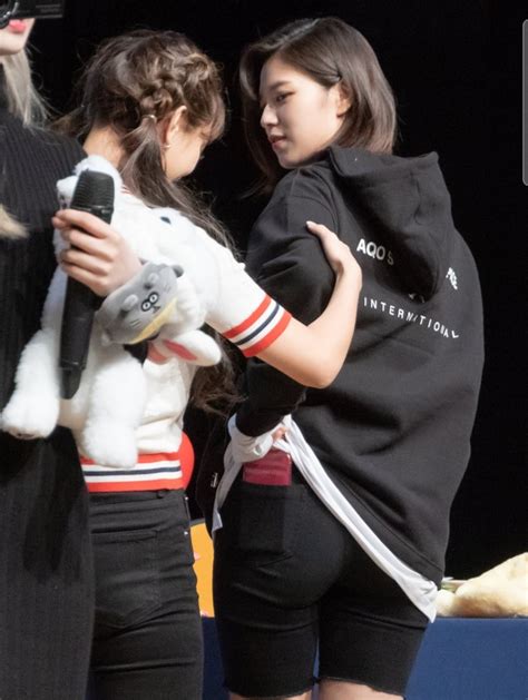 Jeongyeon Booty R Twicensfw