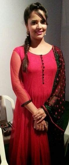 tollywood beautiful actress cum glam anchor anasuya bharadwaj winner pre release function photos
