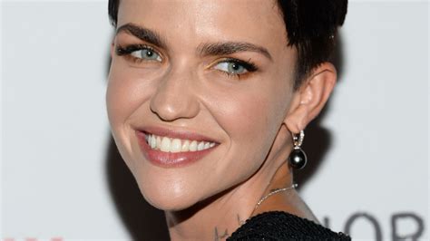 ruby rose and miley cyrus identify as gender fluid but what exactly