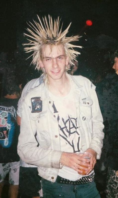 candid snapshots of 80s punk culture through an amazing instagram