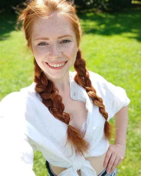 pin  andrew rawlings  redheads beautiful redhead redheads women