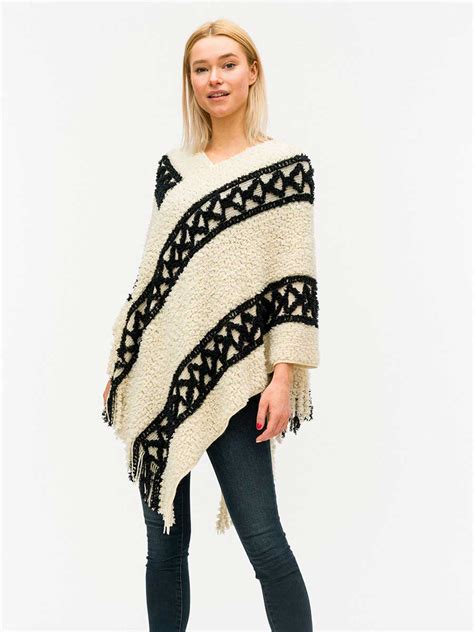 wholesale comfy  tone color poncho ivbk