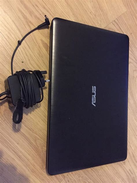 asus sonicmaster laptop gb  screen brand  condition