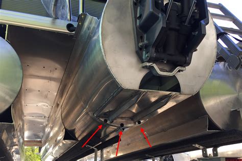 Third Tube Supposed To Have Holes Drilled Into It — Godfrey Pontoon Forum
