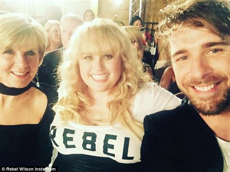 rebel wilson admits sex scene with sacha baron cohen was no laughing matter daily mail online