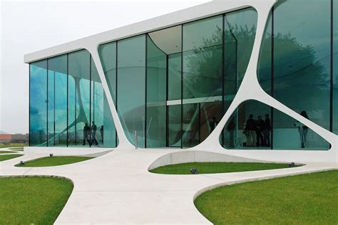 Leonardo Glass Cube Explored Glass Cube Architectural Inspiration