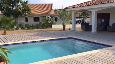 villa met zwembad aan de golfbaan op blue bay resort curacao youtube