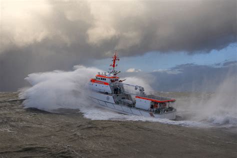 dgzrs rescue cruiser hermann marwede stationed heligoland schiff nordsee helgoland