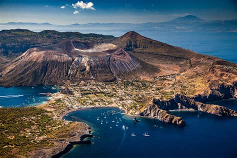 servizi fotografici  video vulcano isole eolie sicilia
