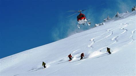 canada skiing luxury  amazing experiences  lux traveller
