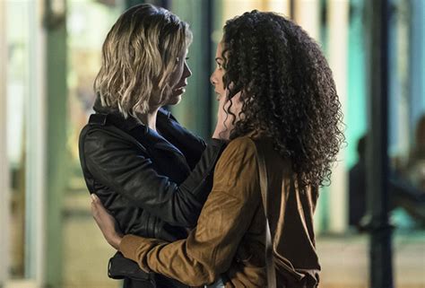 [photos] ‘the originals freya and keelin s first kiss — season 4