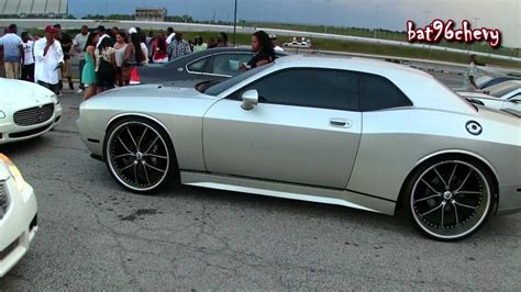 wide body dodge challenger srt   staggered asantis p hd youtube