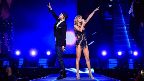taylor swift and justin timberlake are having a lovefest