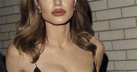 Angelina Jolie Imgur