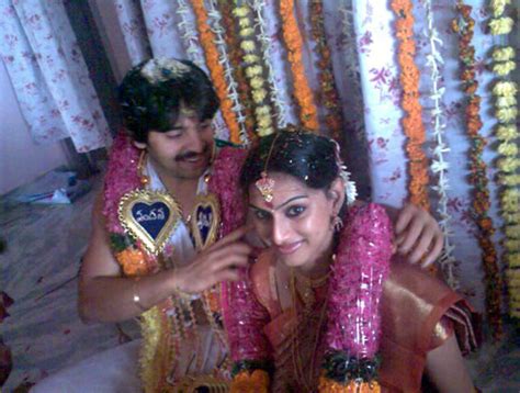 srikanth vanthana wedding pictures