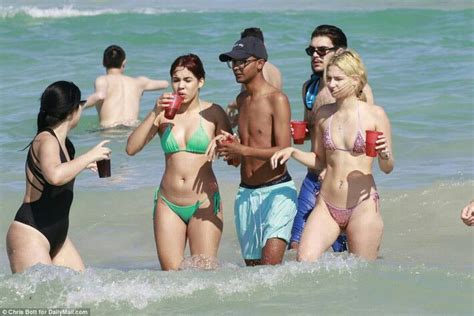 2017 Miami Spring Break Weed Booze Twerking Sex On The Beach Photos