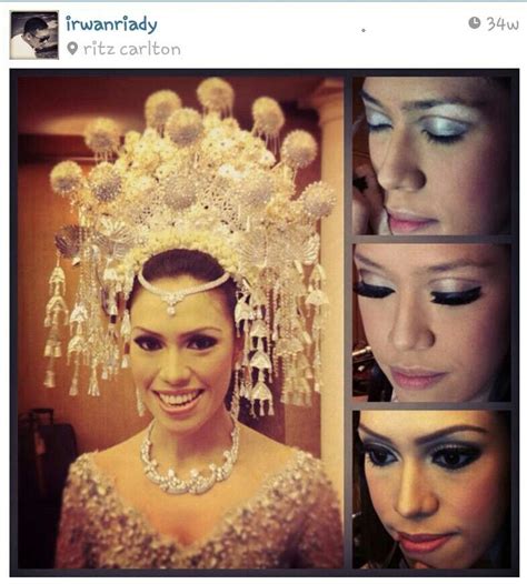 beautiful suntiang of minangkabau bride pengantin