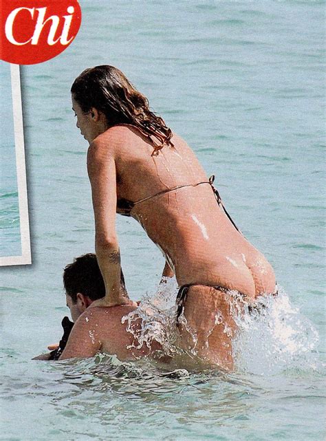 elisabetta canalis nude tits and ass in italy scandal planet