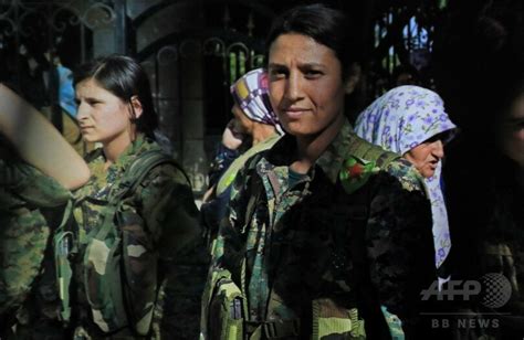 クルド人女性戦闘員の遺体動画に怒りの声 シリア 写真5枚 国際ニュース：afpbb news