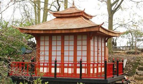 Flavour Of Far East In Essex Not Japan Man Builds Tea House In His