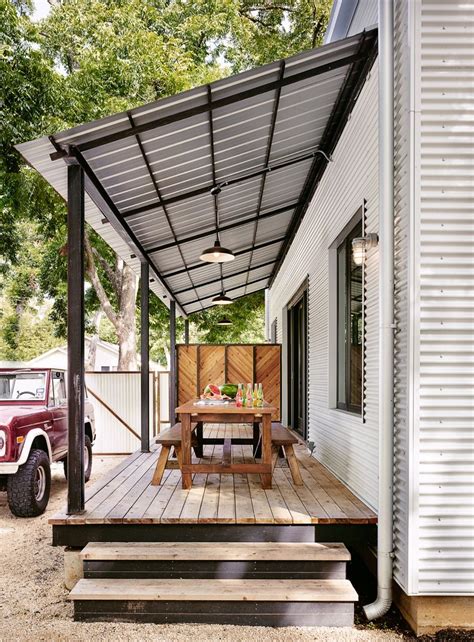 pin  shelley tantau  huis paleis porch roof design porch design