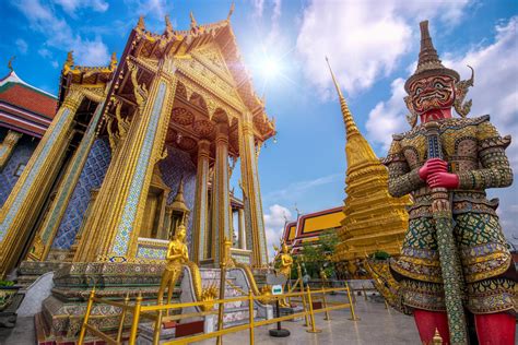 wat phra kaew complete city guides travel blog