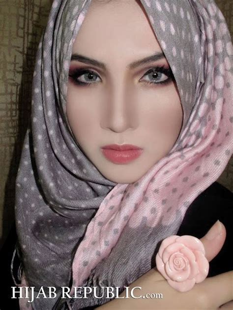 stunning grey and pink hijab nice combination hijab dp hijab outfit hijab collection