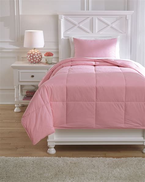 Plainfield Pink Twin Comforter Set From Ashley Q759061t Coleman
