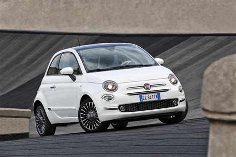 fiat  revealed  revised styling  tech