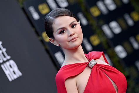 Selena Gomez Wore A Sheer Versace Gown And A Wedding Dress To Celebrate