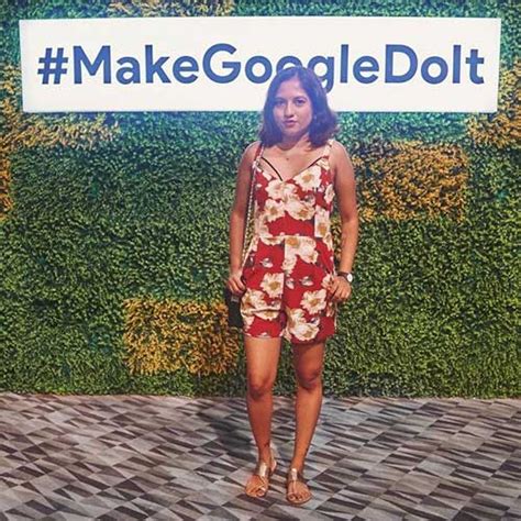 Meet Magali Vaz The 26 Year Old Popular Youtuber Instagrammer And