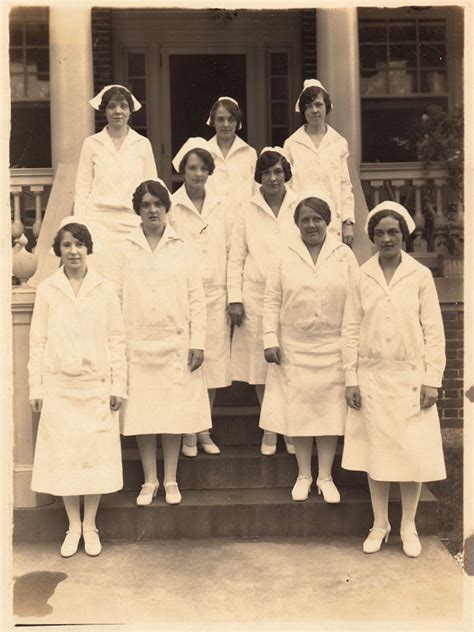 Old Photo Nurses In Uniform The Graphics Fairy