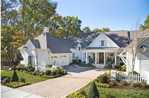 front    southern living showcase house house exterior lake house house styles