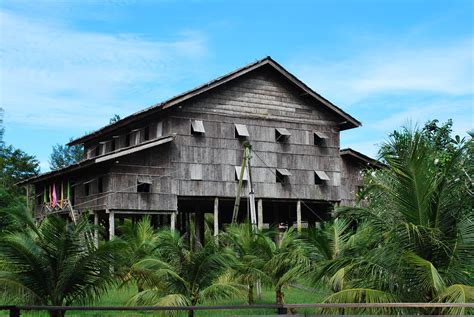 rumah tradisional  melanau sarawak cultural village flickr