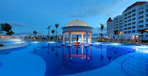 Luxury Bahia Principe Runaway Bay Beach Hotels And Resorts
