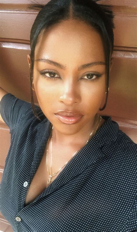 Pretty Black Girl Selfie – Telegraph