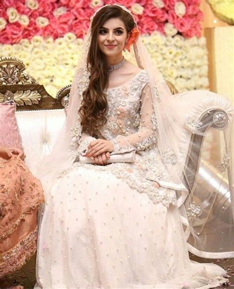 pin by ayesha💟👑💗 on makeup pakistani bridal dresses