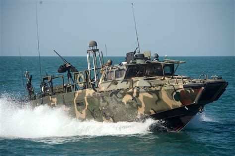 pentagon   navy boats   american sailors held  iran military nbc news